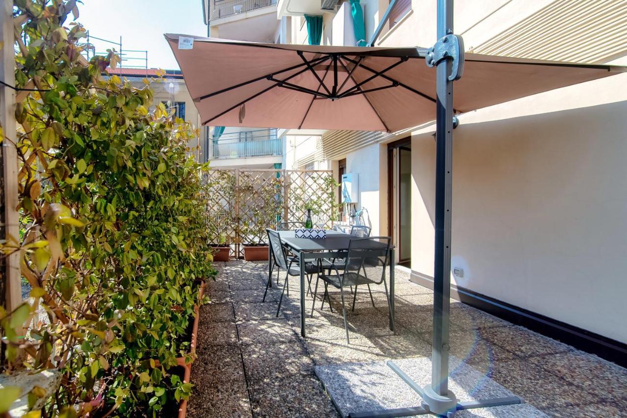 Piazza Roma - The House Of Travelers Apartman Como Kültér fotó